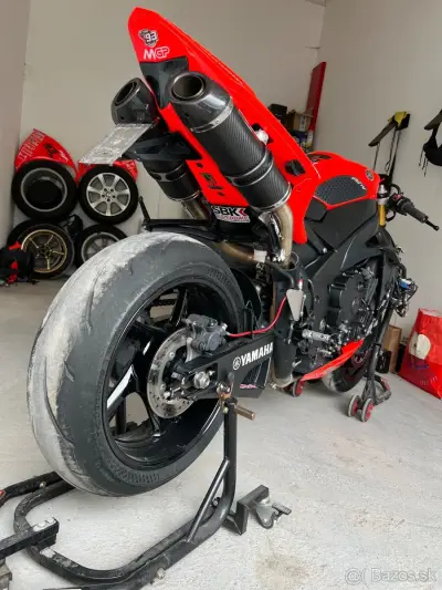 Yamaha R1 RN22 2012 – náhľad 8
