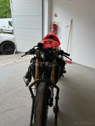 Yamaha R1 RN22 2012 – náhľad 10