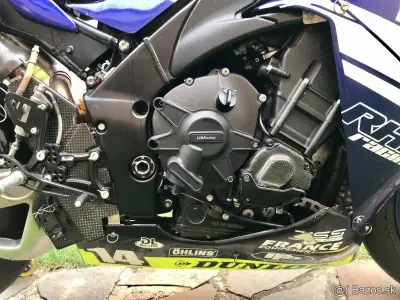 YAMAHA R1 SUPERBIKE – náhľad 5