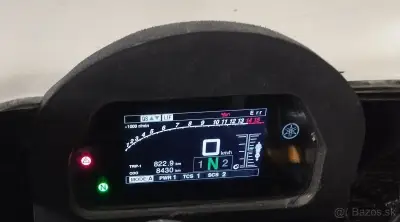 Predam na Yamahu YZF R1 – náhľad 8