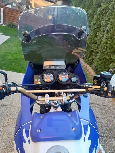 Honda Africa twin 750 XRV – náhľad 4