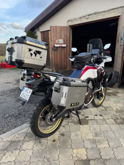 Honda Africa Twin 1000 – náhľad 6