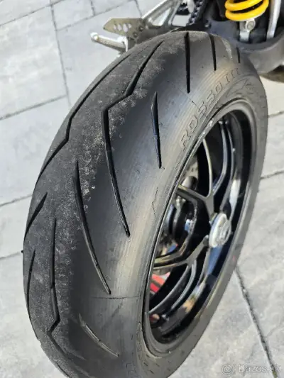 Ducati Hypermotard 1100 – náhľad 3