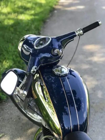 Jawa 250 559 renovovaná – náhľad 3