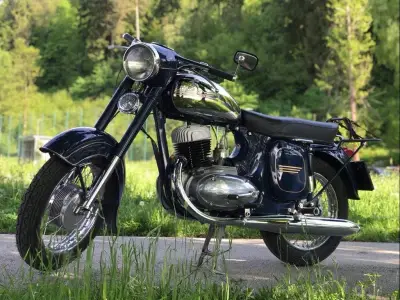 Jawa 250 559 renovovaná – náhľad 5