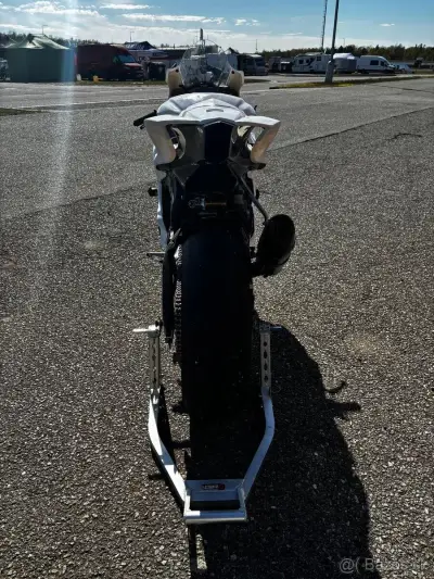 Yamaha R6, okruhovka – náhľad 4