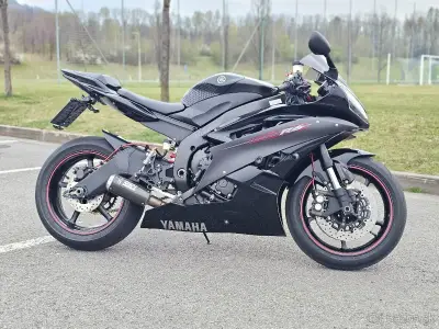 Yamaha R6 2006 – náhľad 5