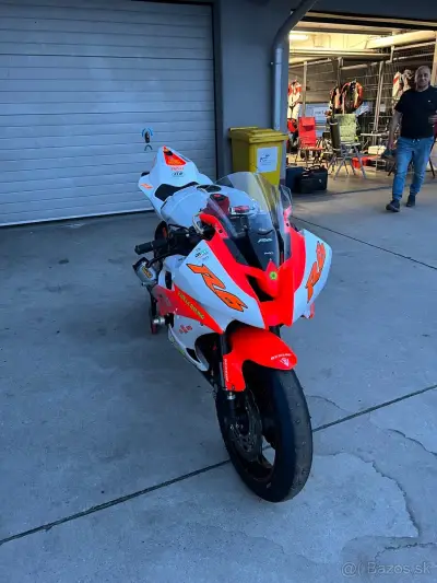 Yamaha r6 okruh – náhľad 3