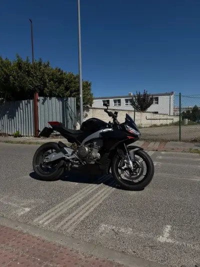 Aprilia Tuono 660 Factory + Rizoma doplnky a MIVV výfuk – náhľad 7