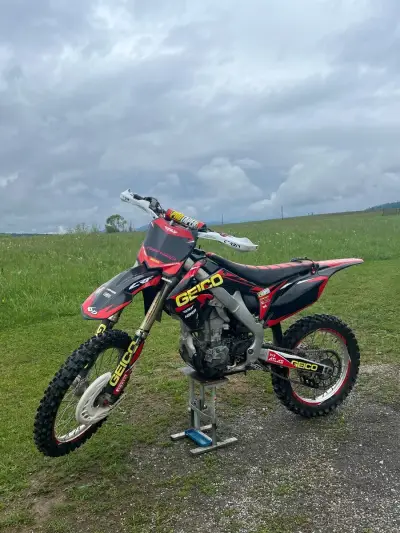 Honda CRF 250R – náhľad 1