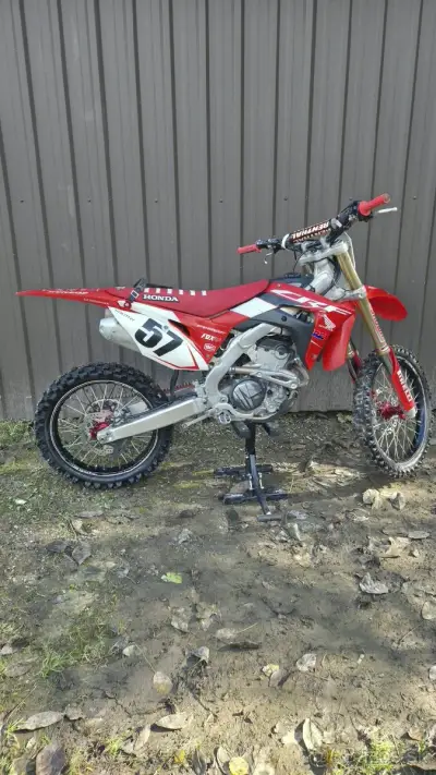 Honda CRF 250 R 2018 – náhľad 4