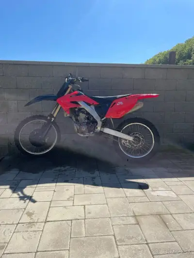 HONDA CRF 250 R – náhľad 1