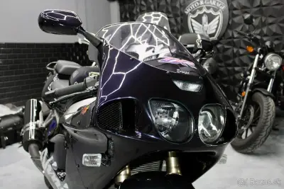 Kawasaki Ninja ZX-7R – náhľad 4