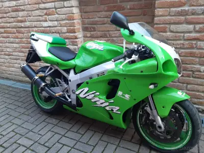 Kawasaki ZX 7R Ninja – náhľad 2