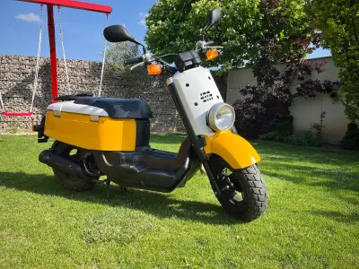 predám skúter Yamaha giggle 4T 50 – náhľad 3
