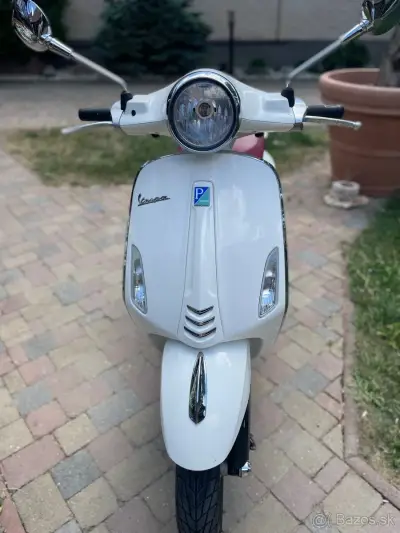 skuter Vespa Primavera 50 cm3 – náhľad 1