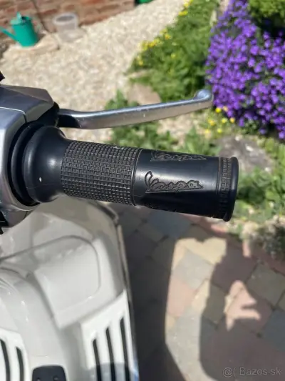 skuter Vespa Primavera 50 cm3 – náhľad 3