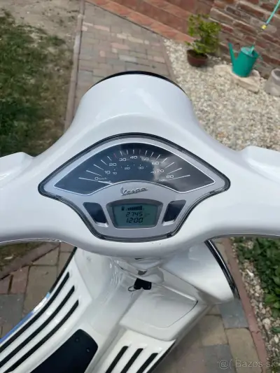 skuter Vespa Primavera 50 cm3 – náhľad 4