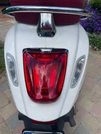 skuter Vespa Primavera 50 cm3 – náhľad 6