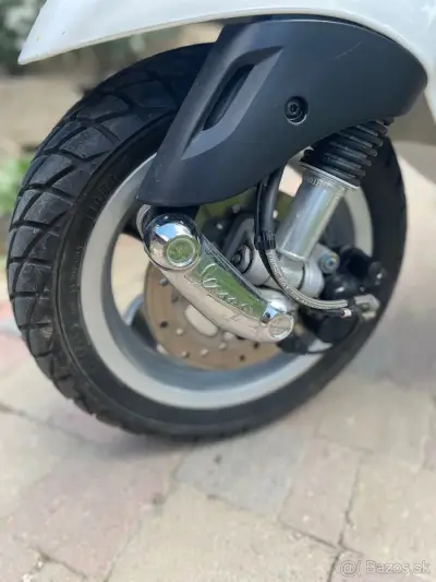 skuter Vespa Primavera 50 cm3 – náhľad 8