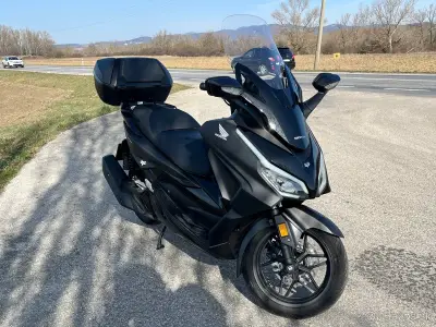Honda Forza 125 – náhľad 3