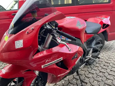 Honda CBR1000RR na OKRUH – náhľad 2