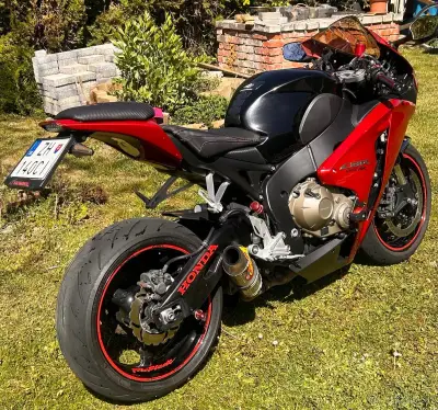 Honda CBR 1000rr – náhľad 8