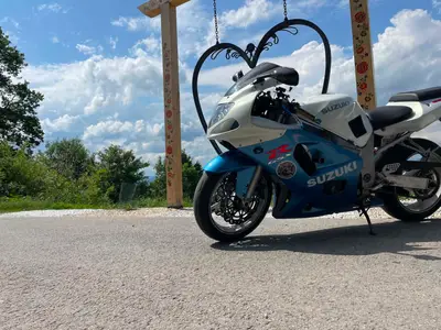 Suzuki GSX-R 600 – náhľad 1