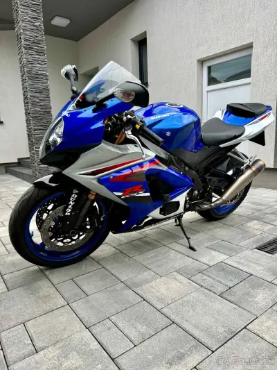 Suzuki GSXR 1000 K8 – náhľad 1