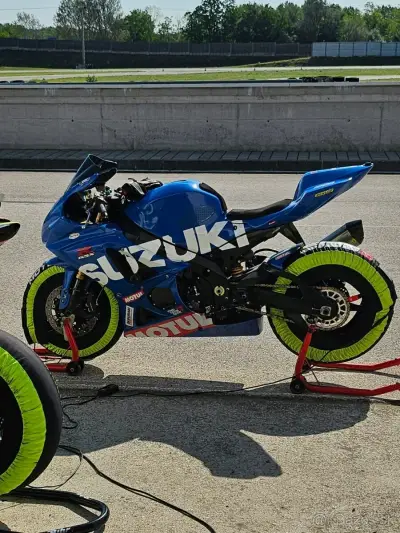 Suzuki GSX-R-1000 k8 okruhovka – náhľad 3