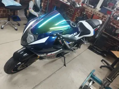 Suzuki gsxr 1000 k4/k5 – náhľad 3