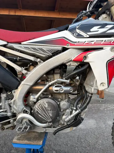 Yamaha yzf 250 – náhľad 4