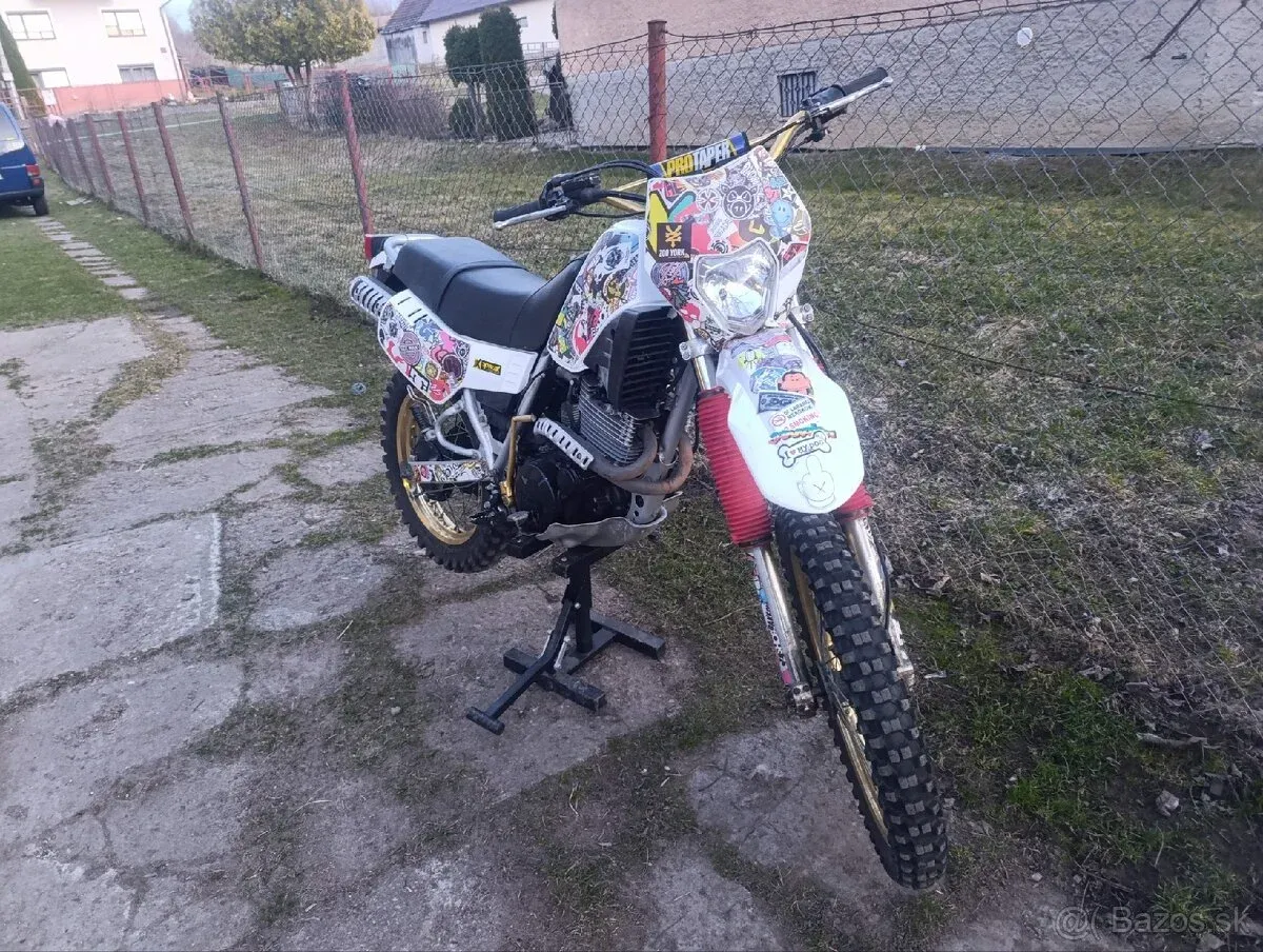 Yamaha XT600 - foto 1