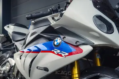 BMW S1000RR | 2012 | 142kw | Akrapovič | Quickshifter – náhľad 5