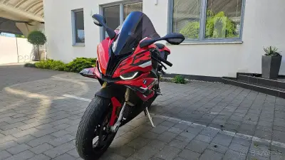 Bmw s1000rr – náhľad 2