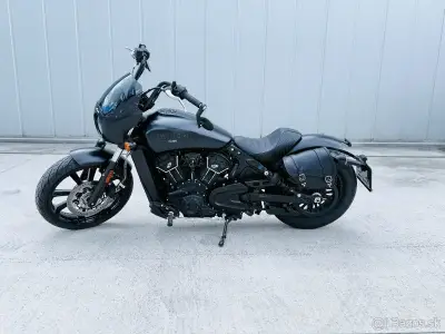 Indian Scout Rogue black s výfukmi Jekkil&Hyde – náhľad 2