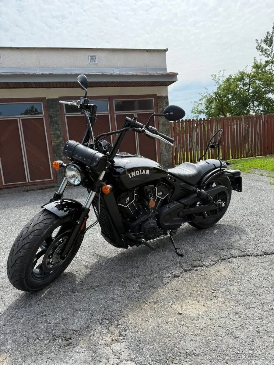 Indian Scout Sixty Bobber - foto 1