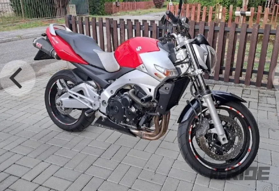 Suzuki GSR 600 - foto 1
