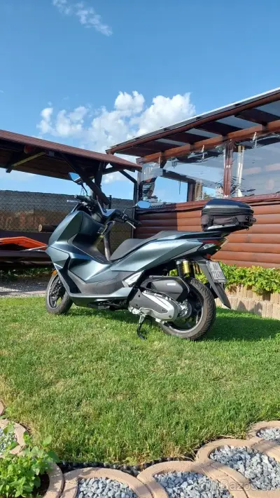 Honda PCX-125 r-2025 – náhľad 2