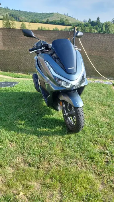 Honda PCX-125 r-2025 – náhľad 4