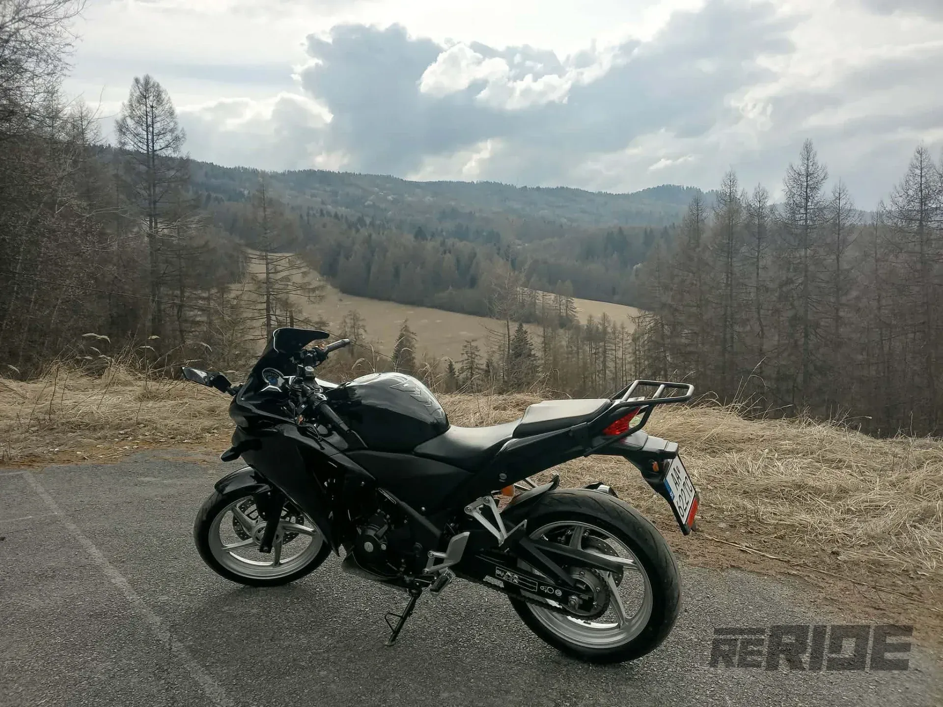 Honda CBR 250R - foto 1