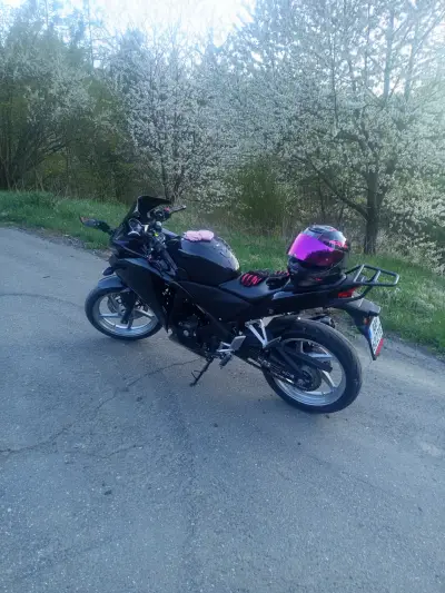 Honda CBR 250R – náhľad 3