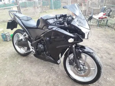 Honda CBR 250R – náhľad 5