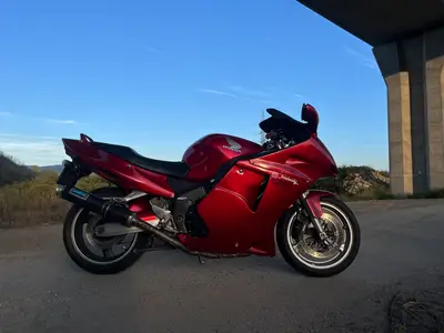 Honda cbr 1100XX superblackbird – náhľad 4