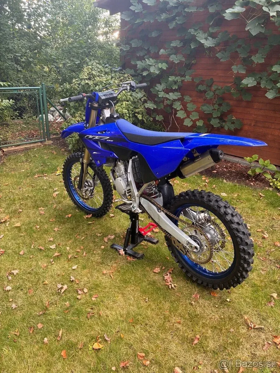yamaha yz 125 r.v. 2024 - foto 1