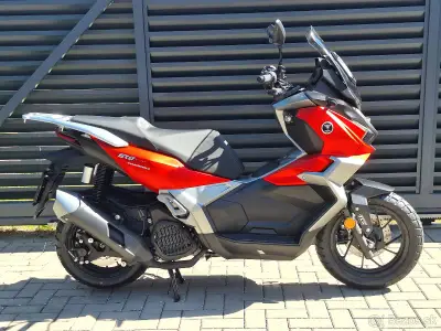 Voge SR1 125i ADV – náhľad 2