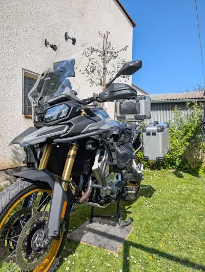Voge 900 DSX – náhľad 2