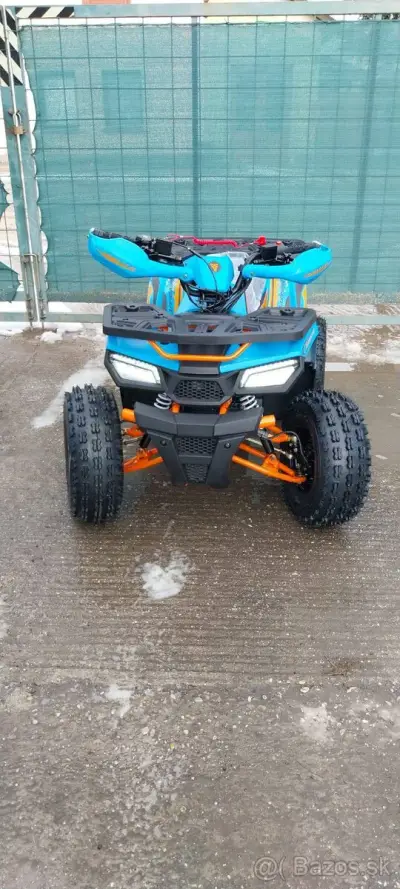 Detská benzínová štvorkolka Tao Hunter 125cc – náhľad 2