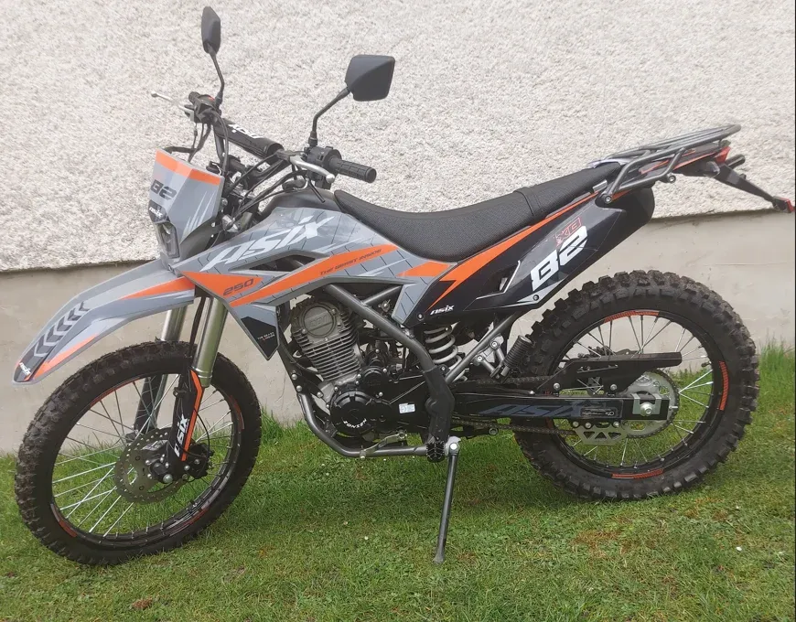 Predám cross Asix 250 21/18 manuál - foto 1
