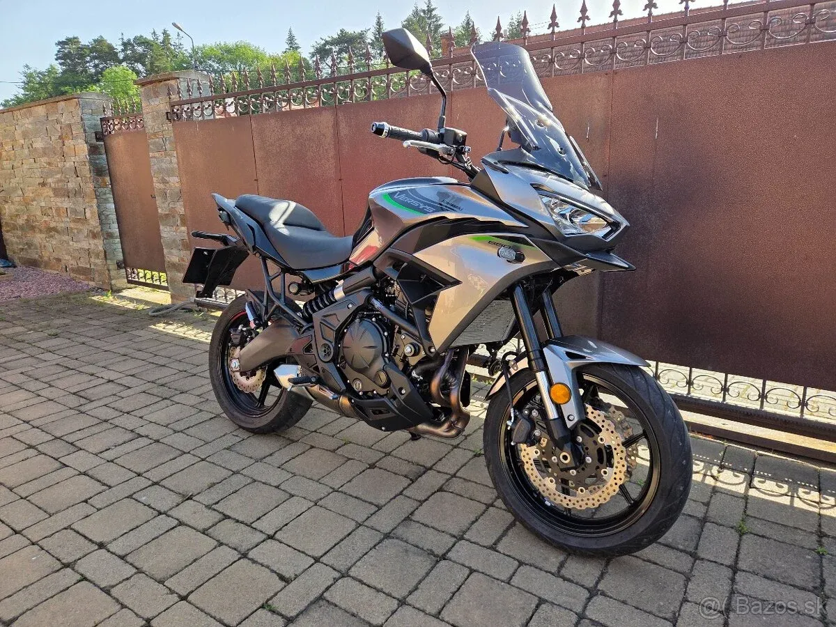 Kawasaki Versys 650 - foto 1